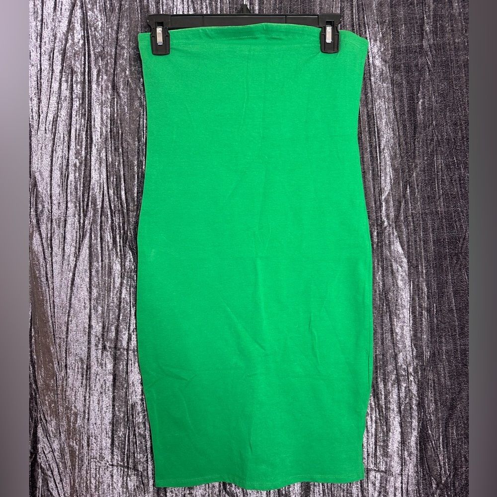 Green tube dress